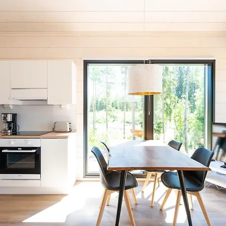 Himoskuutio 8, Erillistalo, Ulkoporeallas Διαμέρισμα Jämsä