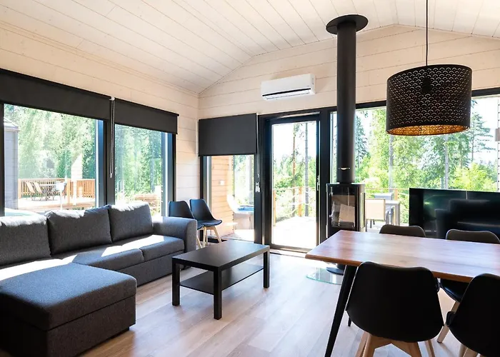 Himoskuutio 8, Erillistalo, Ulkoporeallas *